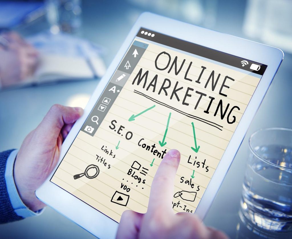 Online marketing strategie voor lokale bedrijven in Roermond met focus op digitale groei